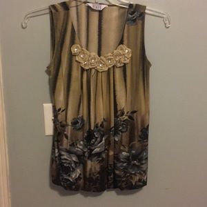 Blouse size M
